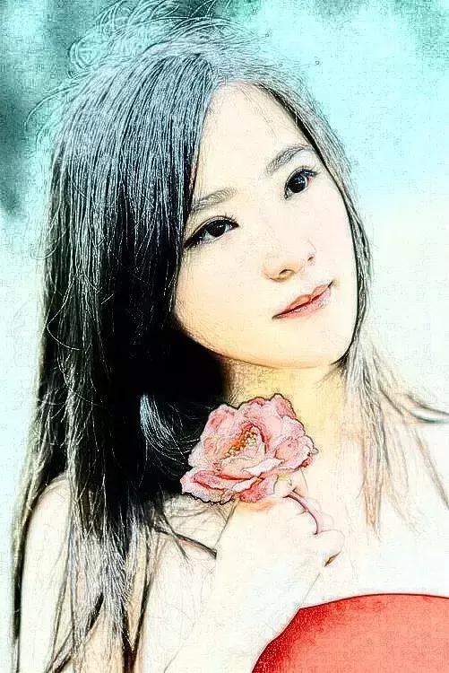 一朵女子，宛若莲