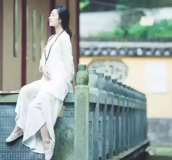 待你了无牵挂，随我修行可好