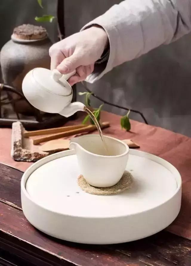 等风等雨，等你来喝茶